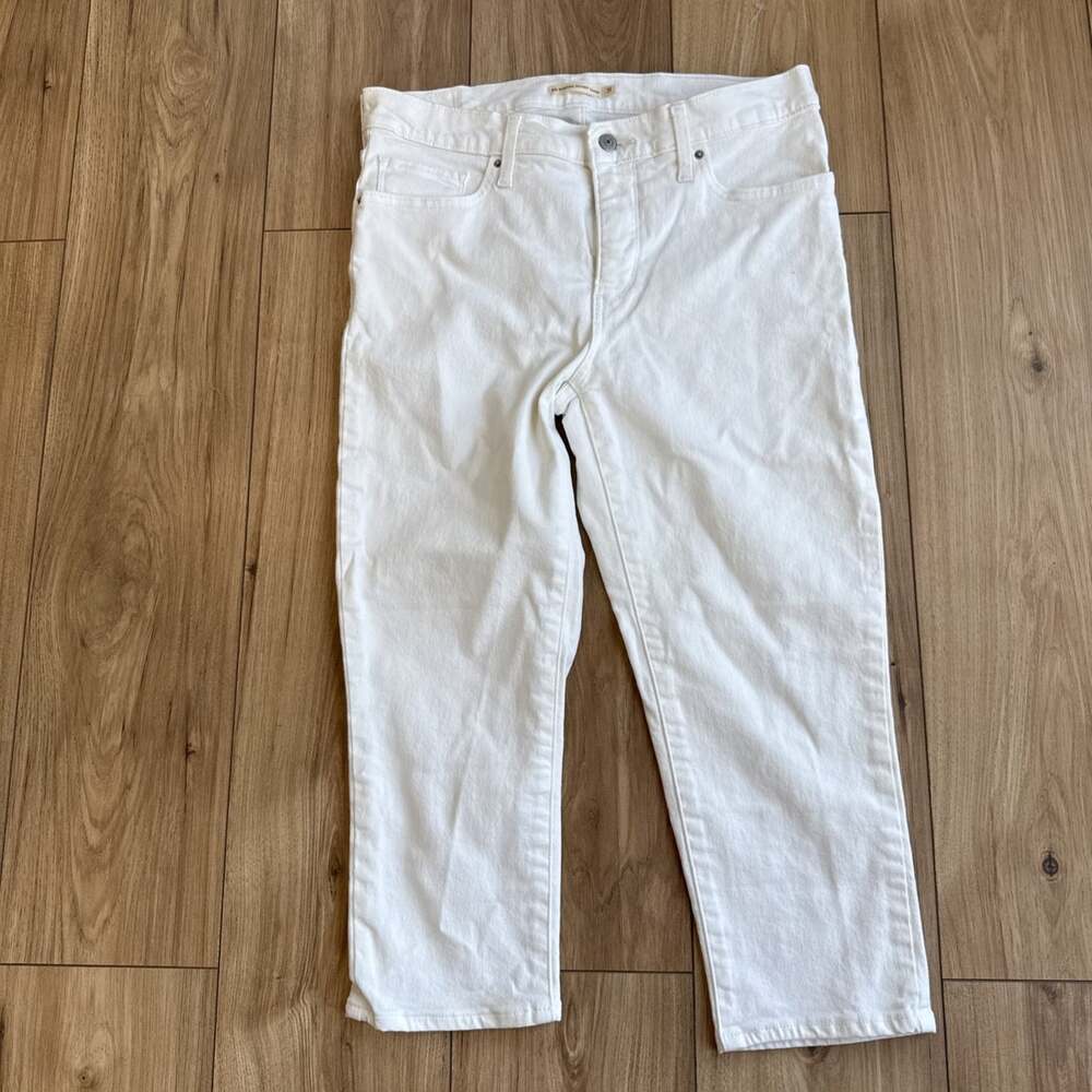 Levi's Womens 311 Shaping Capris Size 31 Stretch Mid Rise White Denim Y2K